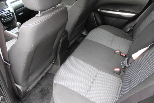 Suzuki Vitara 1.0 Boosterjet Select | Stoelverwarming | Camera | Cruise control