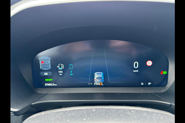 Ford Kuga 2.5 PHEV Titanium 243pk | Wegklapbare trekhaak | 2.100 kg Trekgewicht