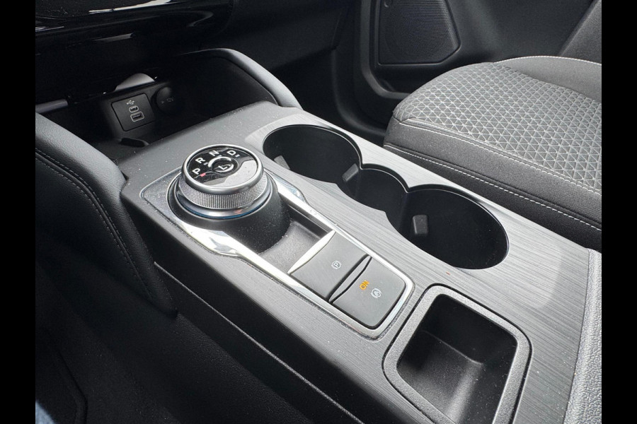 Ford Kuga 2.5 PHEV Titanium 243pk | Wegklapbare trekhaak | 2.100 kg Trekgewicht