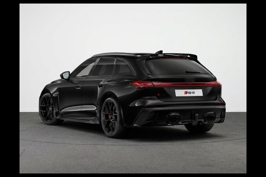Audi RS5 Avant e-hybrid 470 kW / 639 pk | Audi Sportpakket | Optiekpakket carbon | RS keramische remmen rood | Panorama-glasdak |