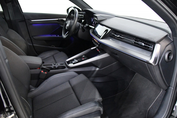 Audi A3 LIMOUSINE 35 TFSI S-Line*Pano*Sfeer*Matrix*Memory