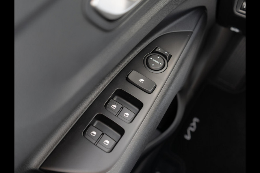 Kia Stonic 1.0 T-GDi MHEV DynamicLine | Op voorraad !| Stoel en stuurverwarming |