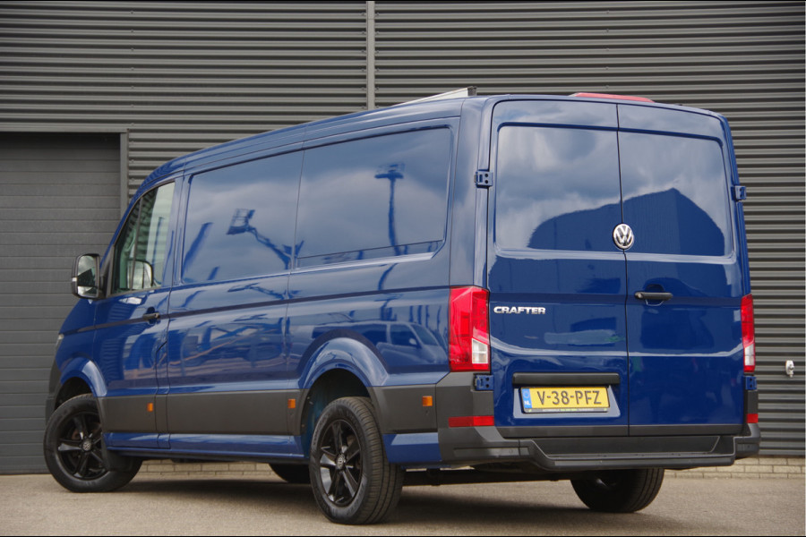 Volkswagen Crafter 35 2.0 TDI L3H2(L2H1) 3-ZITS, 140PK AUT. STANDKACHEL, GEV. ERGO COMFORT STOEL, CRUISE, NAVI, AIRCO
