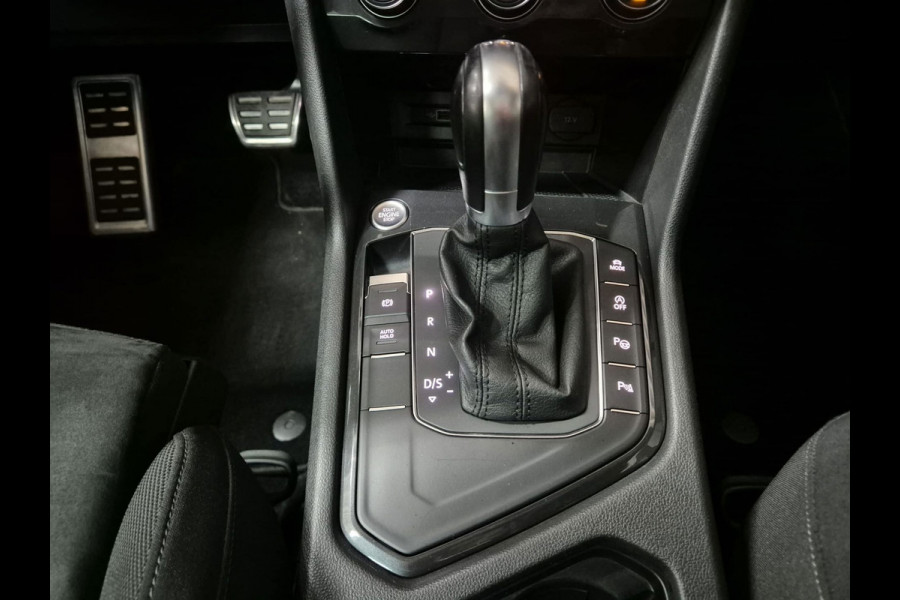 Volkswagen Tiguan 1.5 TSI ACT Highline Business R | Navi | Clima | Pano | Camera |