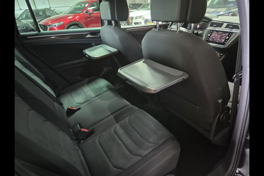 Volkswagen Tiguan 1.5 TSI ACT Highline Business R | Navi | Clima | Pano | Camera |