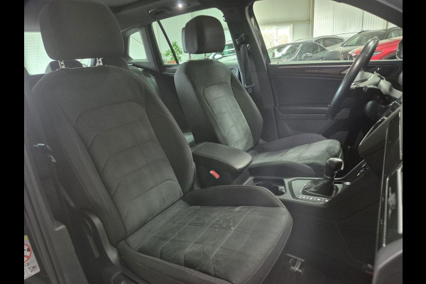 Volkswagen Tiguan 1.5 TSI ACT Highline Business R | Navi | Clima | Pano | Camera |