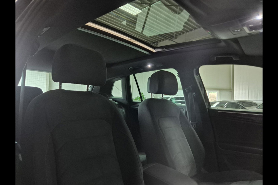 Volkswagen Tiguan 1.5 TSI ACT Highline Business R | Navi | Clima | Pano | Camera |