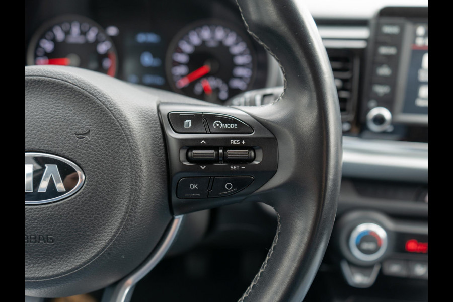 Kia Rio 1.0 TGDI DynamicPlusLine | Trekhaak | Navigatie | Climate control | Keyless | Getint glas | Armsteun | LED achterlichten | Lichtmetalen velgen
