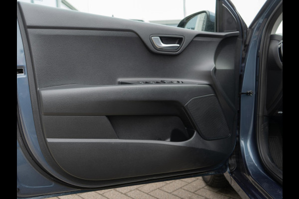 Kia Rio 1.0 TGDI DynamicPlusLine | Trekhaak | Navigatie | Climate control | Keyless | Getint glas | Armsteun | LED achterlichten | Lichtmetalen velgen