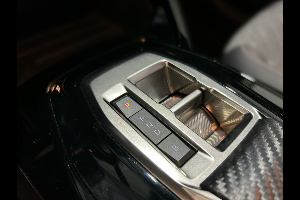 Peugeot e-208 EV Allure 50 kWh Warmtepomp | 3-fase lader | Apple carplay | SOH 99,9%