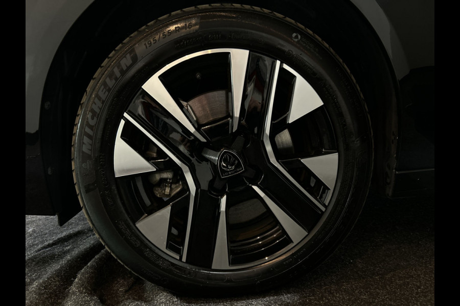 Peugeot e-208 EV Allure 50 kWh Warmtepomp | 3-fase lader | navigatie | achteruitrijcamera | SOH 99%