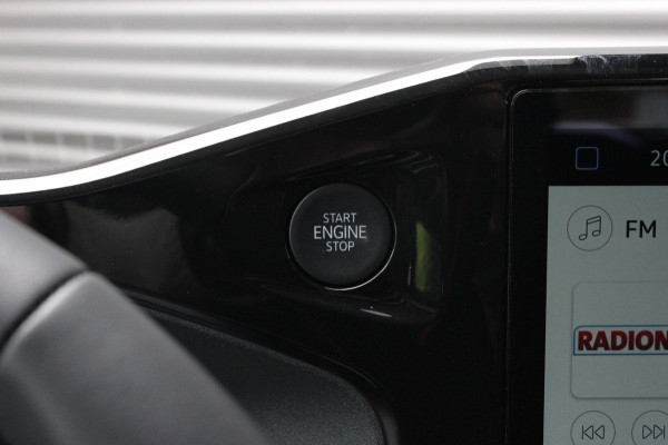 Volkswagen E-Transporter 34 L2H1 BULLI 64kWh 218PK / JB- EDITON / 325KM WLTP RANGE / APPLE CARPLAY / DRIVERS- PACK / FULL OPTION