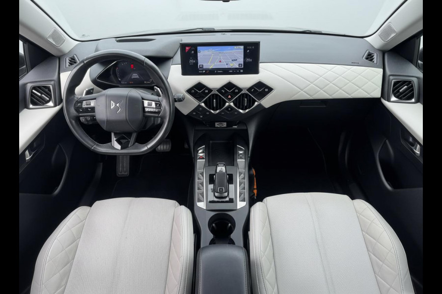 DS DS 3 Crossback 1.2 PT 130 EAT8 Grand Chic | Lederen interieur | Zeer compleet | Prijs is rijklaar