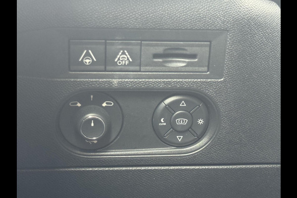 DS DS 3 Crossback 1.2 PT 130 EAT8 Grand Chic | Lederen interieur | Zeer compleet | Prijs is rijklaar