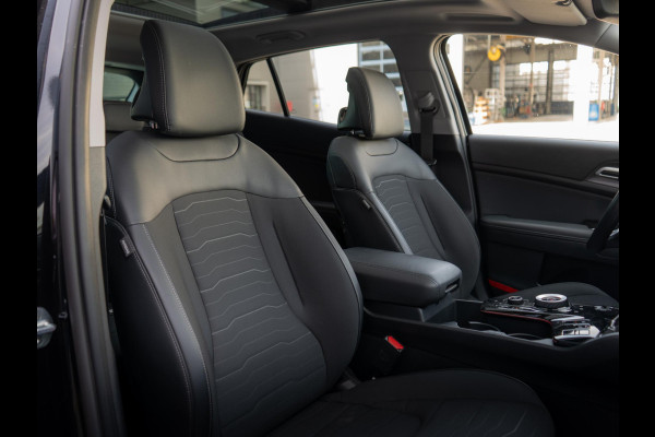 Kia Sportage 1.6 T-GDi Hybrid DynamicPlusLine | Navigatie | Stoel en stuurverwarming | Schuifkanteldak |