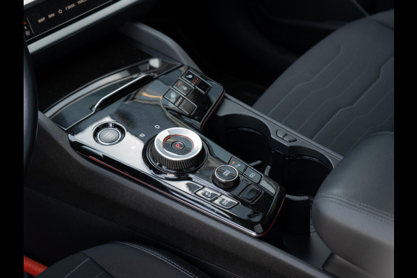 Kia Sportage 1.6 T-GDi Hybrid DynamicPlusLine | Navigatie | Stoel en stuurverwarming | Schuifkanteldak |