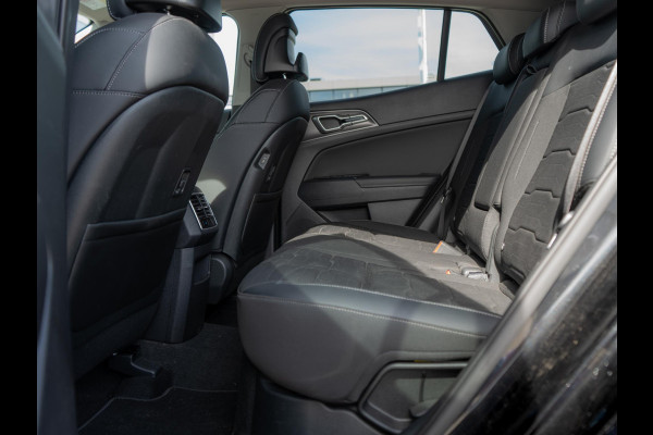 Kia Sportage 1.6 T-GDi Hybrid DynamicPlusLine | Navigatie | Stoel en stuurverwarming | Schuifkanteldak |
