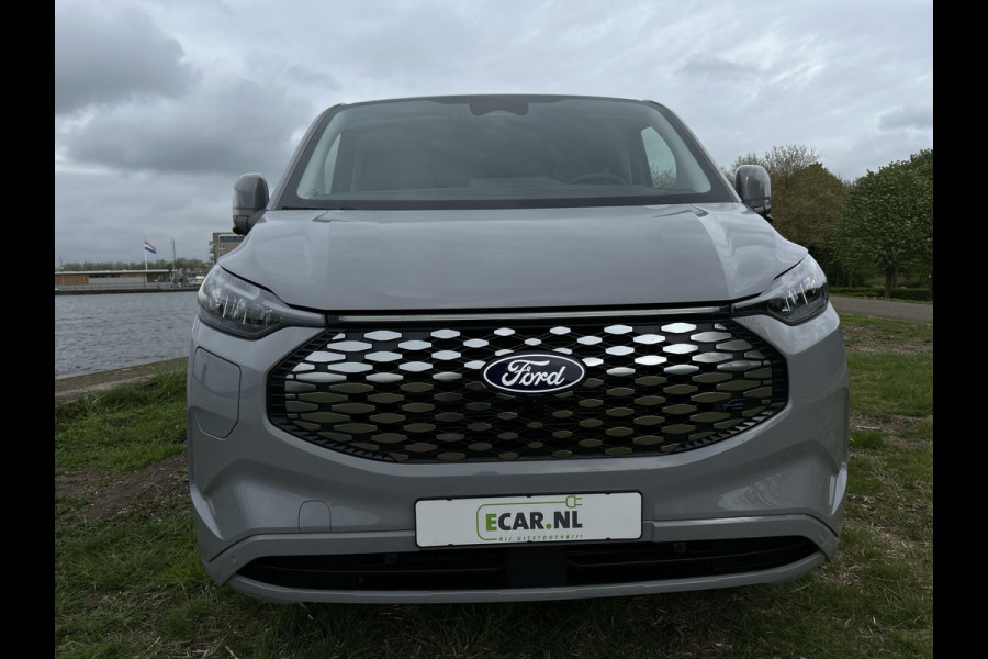 Ford E-Tourneo Custom 340 L2H1 Titanium X 65 kWh 218pk Leer | 8-zits | B&O | 2x electr. schuifdeur | ACC | Navigatie | 360 camera € 52.250,00 excl. BTW