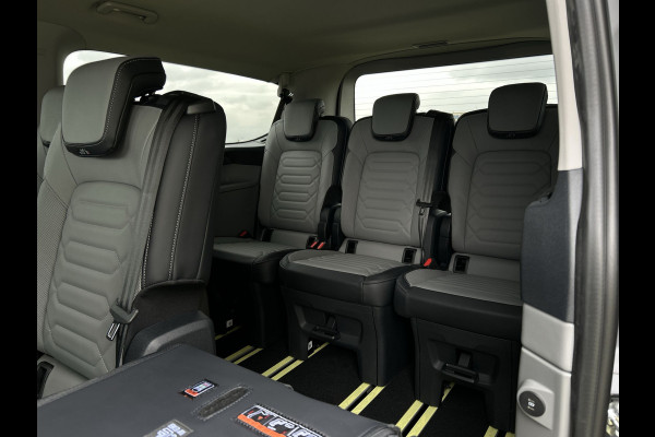 Ford E-Tourneo Custom 340 L2H1 Titanium X 65 kWh 218pk Leer | 8-zits | B&O | 2x electr. schuifdeur | ACC | Navigatie | 360 camera € 52.250,00 excl. BTW