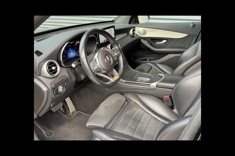 Mercedes-Benz GLC 300e | AMG / PANO / VOL!