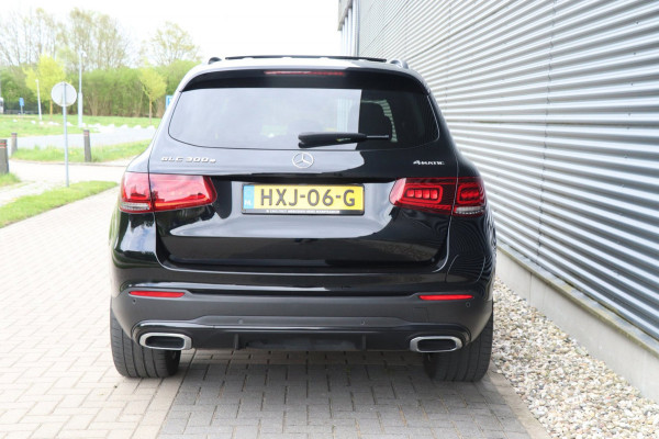 Mercedes-Benz GLC 300e | AMG / PANO / VOL!