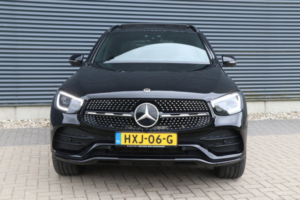 Mercedes-Benz GLC 300e | AMG / PANO / VOL!