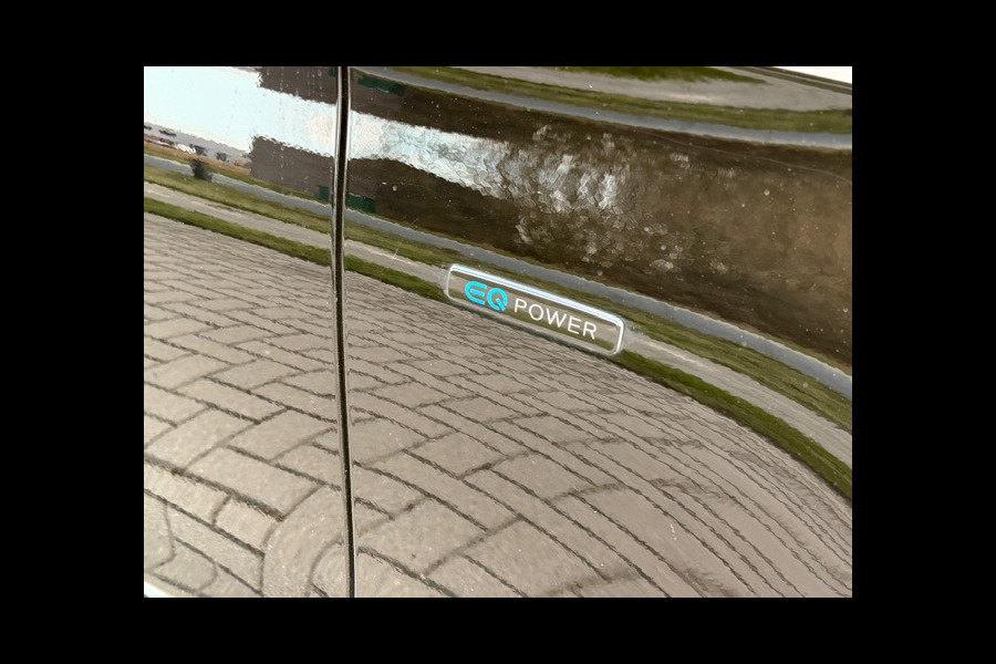 Mercedes-Benz GLC 300e | AMG / PANO / VOL!