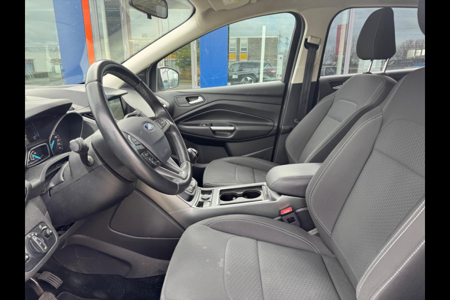 Ford Kuga 1.5 EcoBoost Trend Ultimate 120pk | SYNC 3 Navigatie | Voorruit verwarming | Trekhaak