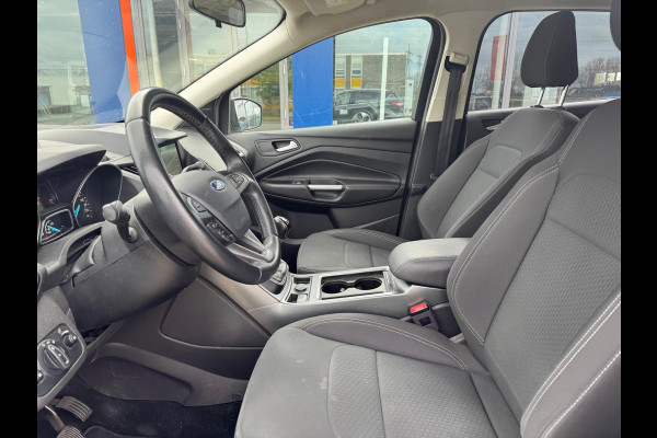 Ford Kuga 1.5 EcoBoost Trend Ultimate 120pk | SYNC 3 Navigatie | Voorruit verwarming | Trekhaak