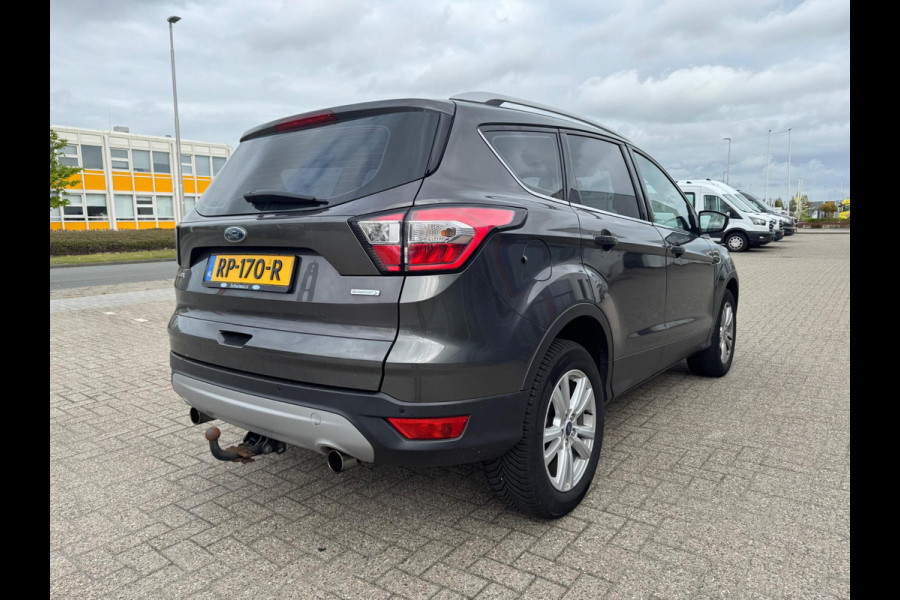 Ford Kuga 1.5 EcoBoost Trend Ultimate 120pk | SYNC 3 Navigatie | Voorruit verwarming | Trekhaak