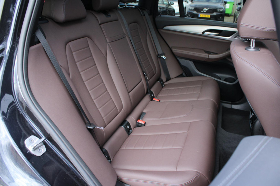 BMW iX3 Executive 80 kWh NL-AUTO SHADOW LINE | PANODAK | LEDER