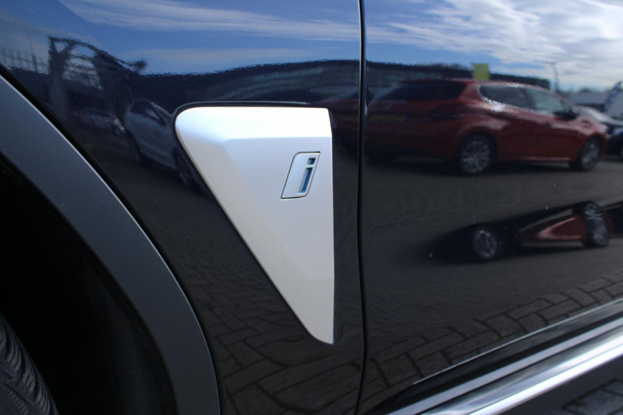 BMW iX3 Executive 80 kWh NL-AUTO SHADOW LINE | PANODAK | LEDER