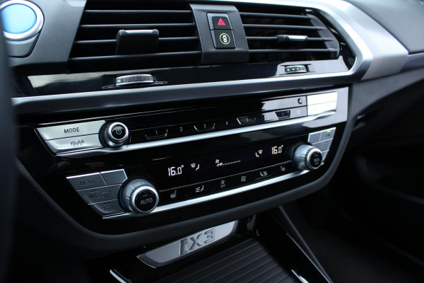 BMW iX3 Executive 80 kWh NL-AUTO SHADOW LINE | PANODAK | LEDER