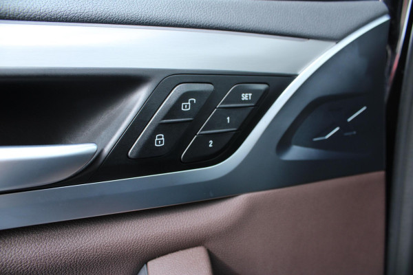 BMW iX3 Executive 80 kWh NL-AUTO SHADOW LINE | PANODAK | LEDER