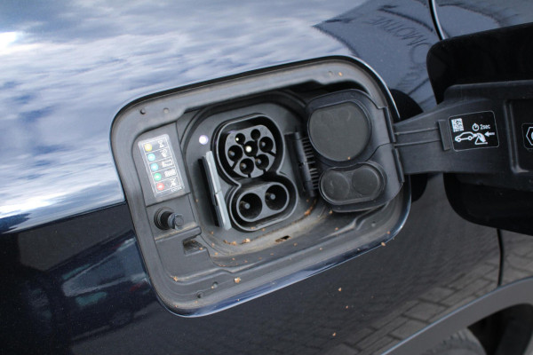 BMW iX3 Executive 80 kWh NL-AUTO SHADOW LINE | PANODAK | LEDER