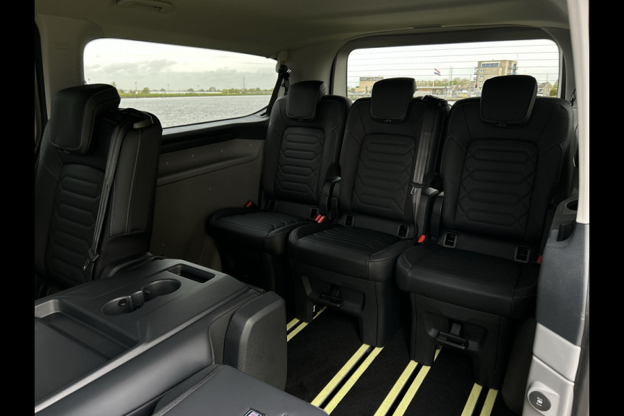 Ford E-Tourneo Custom 340 L2H1 Titanium X 65 kWh 218pk | Leer | 8-zits | B&O | 2x electr. schuifdeur | ACC | Navigatie | 360 camera € 52.250,00 excl. BTW