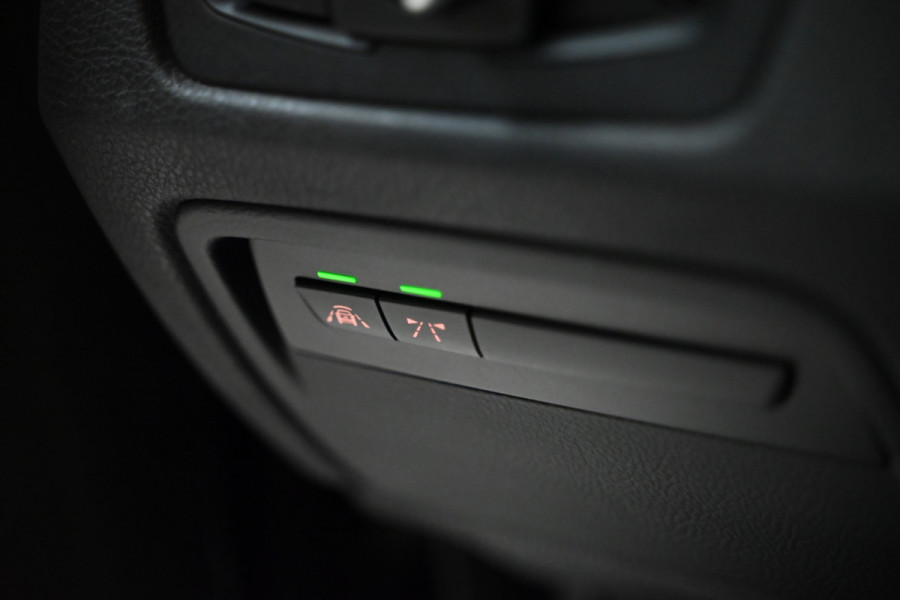 BMW 4 Serie Gran Coupé 420i M-Sport - Active Cruise Control - Schuifdak - Keyless Entry - HUD - Adaptieve LED Koplampen -