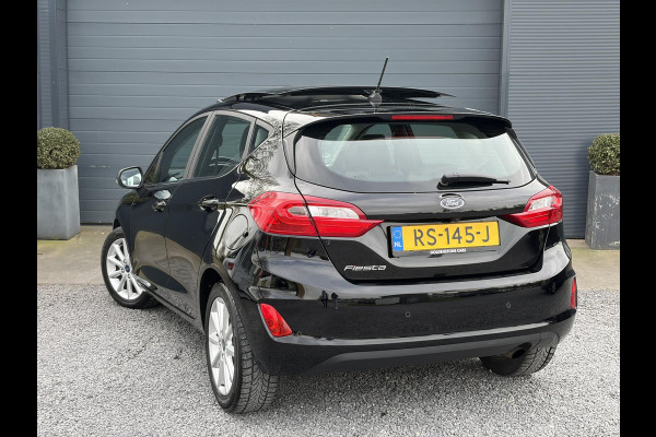 Ford Fiesta 1.0 EcoBoost Titanium 2e Eigenaar,Pano,Camera,Navi,PDC V+A,Carplay,Clima,Cruise,Dealer Onderhouden,6 Bak,N.A.P,102pk,Lm velgen,Apk tot 02-2027