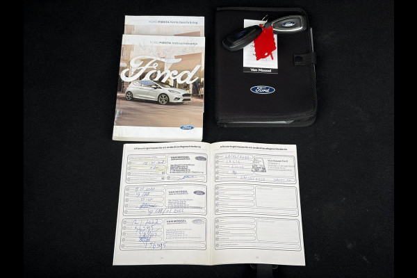 Ford Fiesta 1.0 EcoBoost Titanium 2e Eigenaar,Pano,Camera,Navi,PDC V+A,Carplay,Clima,Cruise,Dealer Onderhouden,6 Bak,N.A.P,102pk,Lm velgen,Apk tot 02-2027