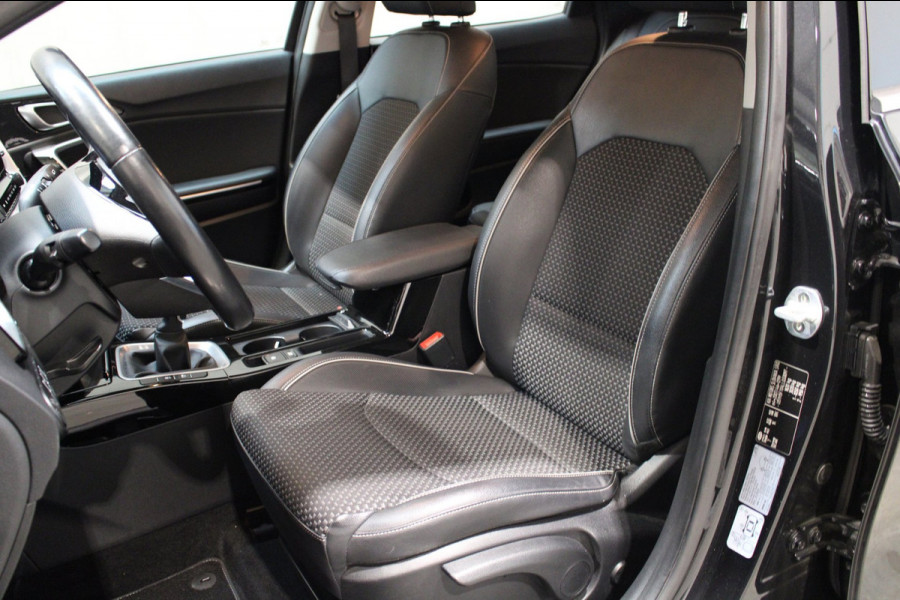 Kia Xceed 1.0 T-GDi DynamicLine Camera/Cruise Prijs is Rijklaar incl 12 maanden garantie