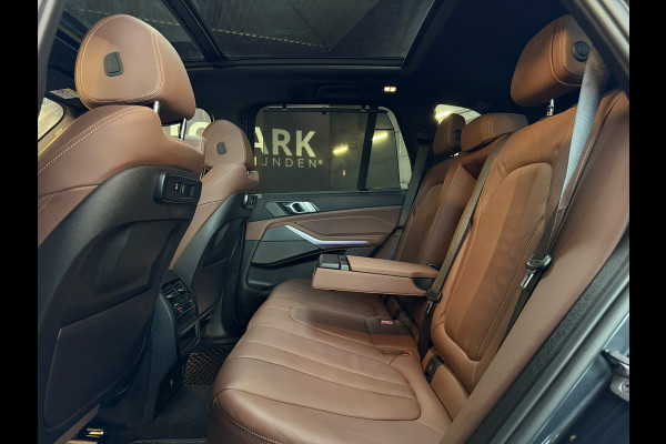 BMW X5 XDrive45e High Executive M-SPORT|PANO|HuD|H&K|360CAM|KEYLESS|TREKHAAK|AUTOPILOT|DEALER ONDERHOUDEN|SFEERVERLICHTING|VOL!
