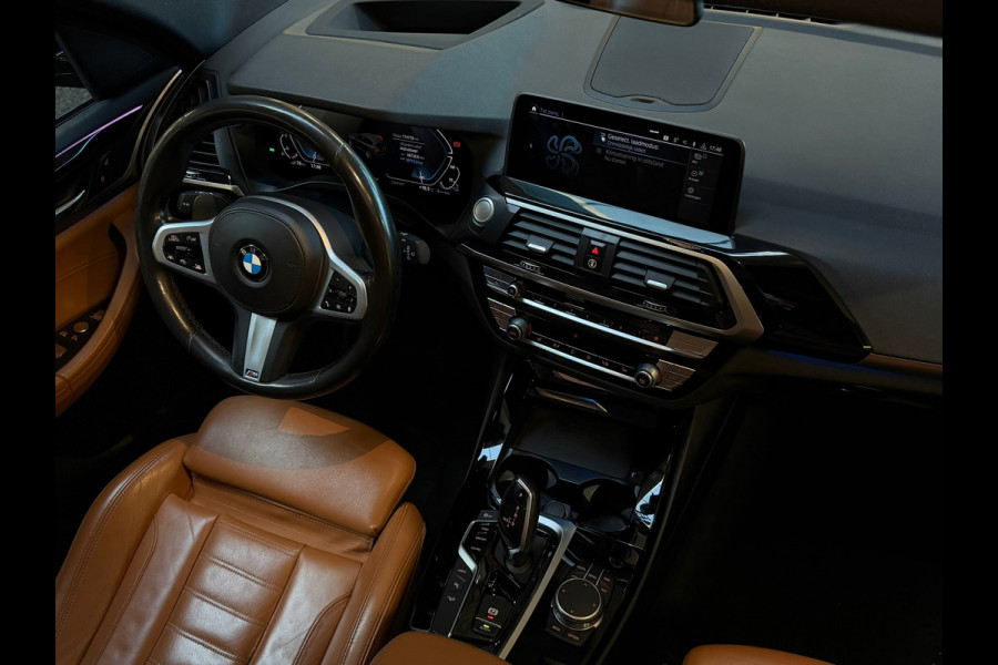 BMW X3 XDrive30e High Executive M-SPORT|PANO|HuD|LASER|KEYLESS|CARPLAY|SFEERVERLICHTING|LANE ASSIST|PLUG IN HYBRIDE|292PK|VOL!