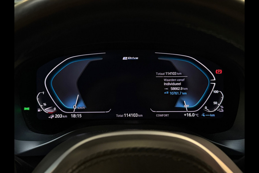 BMW X3 XDrive30e High Executive M-SPORT|PANO|HuD|LASER|KEYLESS|CARPLAY|SFEERVERLICHTING|LANE ASSIST|PLUG IN HYBRIDE|292PK|VOL!