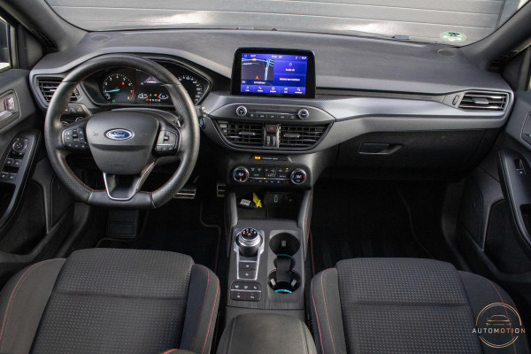 Ford Focus 1.0 EcoBoost ST-Line Camera Keyless Stoelverwarming Carplay Led