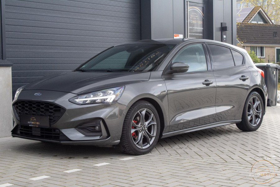 Ford Focus 1.0 EcoBoost ST-Line Camera Keyless Stoelverwarming Carplay Led