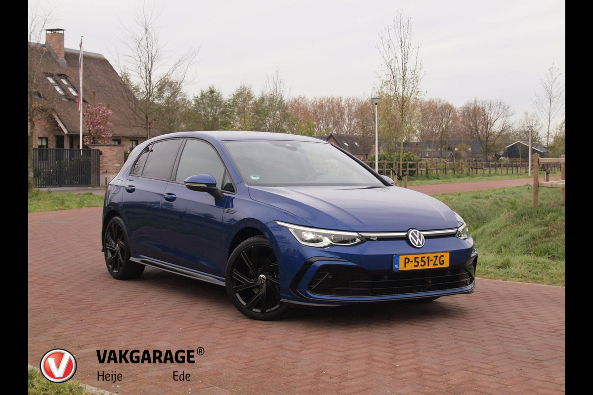 Volkswagen Golf 1.5 eTSI R-Line | Camera | Sfeerverlichting | Apple Carplay | Virtual Cockpit |