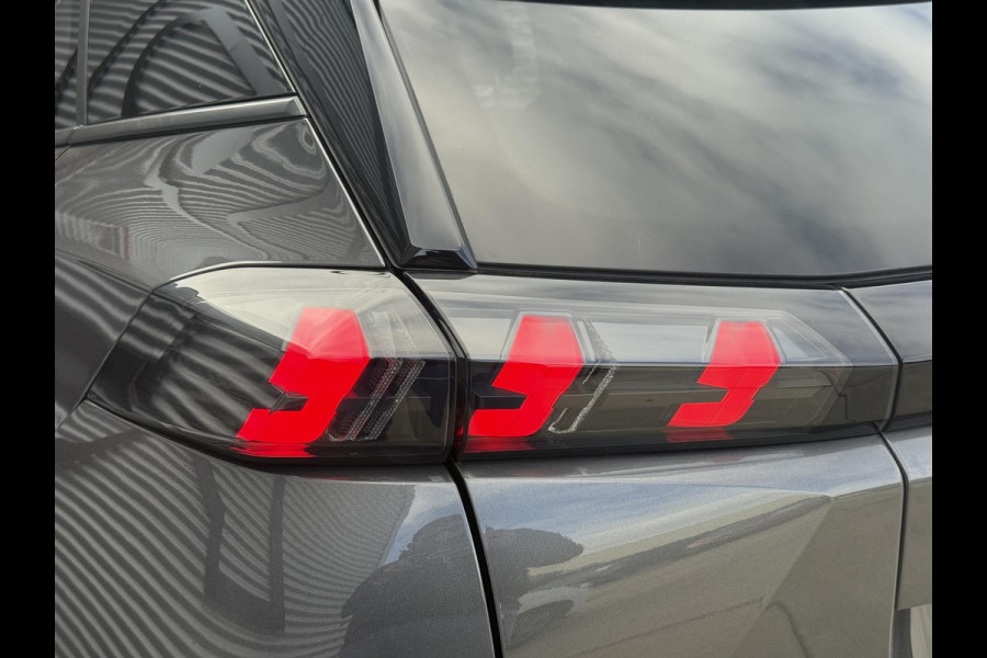 Peugeot 2008 1.2 PureTech Allure Pack 1e Eigenaar|Navi|Carplay|Camera|Trekhaak|Clima|Cruise|LED Koplampen|D-riem v.v.|N.A.P|APK tot 07-2027