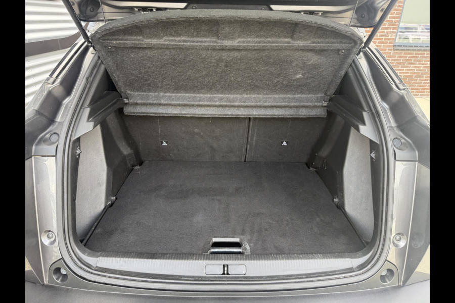 Peugeot 2008 1.2 PureTech Allure Pack 1e Eigenaar|Navi|Carplay|Camera|Trekhaak|Clima|Cruise|LED Koplampen|D-riem v.v.|N.A.P|APK tot 07-2027