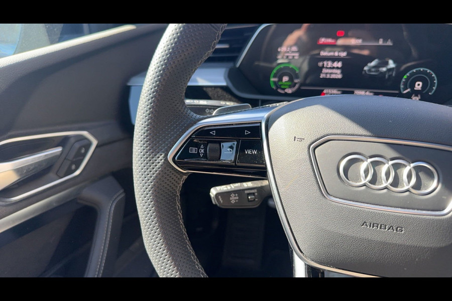 Audi e-tron Sportback 55 quattro S edition 95 kWh Panoramadak | B&O | HUD | LMV 21'' Wordt verwacht