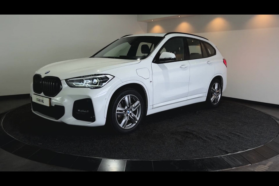 BMW X1 xDrive25e eDrive Edition M-Sport Panodak, leder, camera, HiFi, HUD, Spiegelpakket
